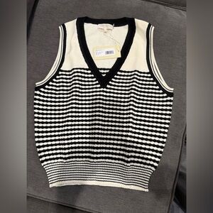 Chic Striped Knit Vest
